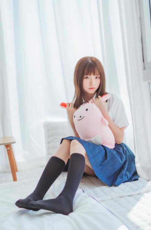 23052312  绮太郎Kitaro -  放課後の少女  30P-38M