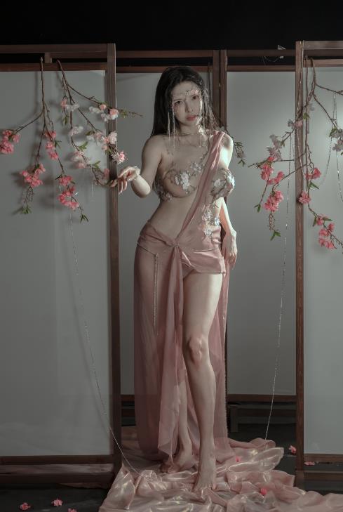 23053017  秋和柯基 - 粉桃花神  34P+1V-553M