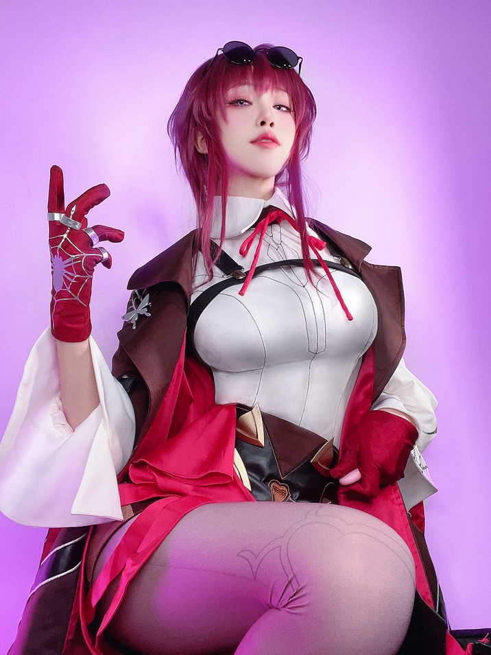 水淼aqua - Fantia 23.06月会员订阅 カフカ?️ 卡芙卡 [16P-83MB]