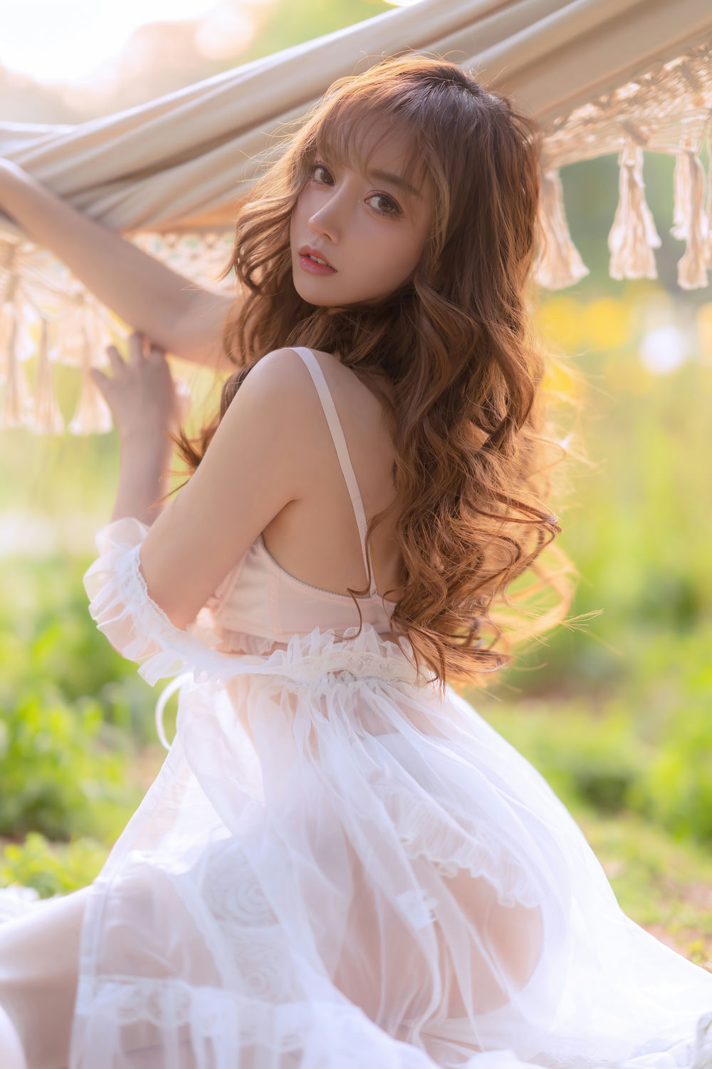 [百度网盘]过期米线线喵 – 吊床(原版无水印)[52p/722MB]