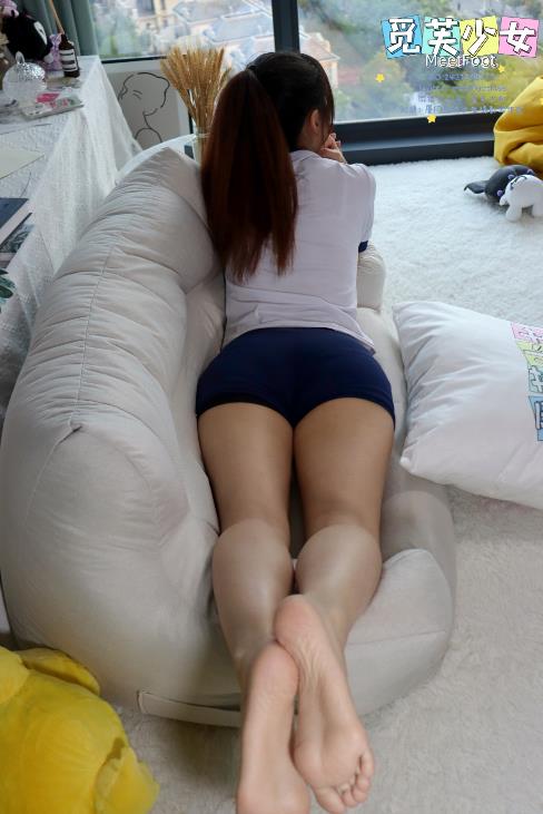 23071901  觅芙少女 - 初夏微风中扬起的马尾  133P+1V-1.7G