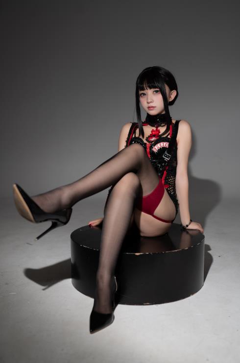 23082701  花铃 - 特工护士  31P-114M