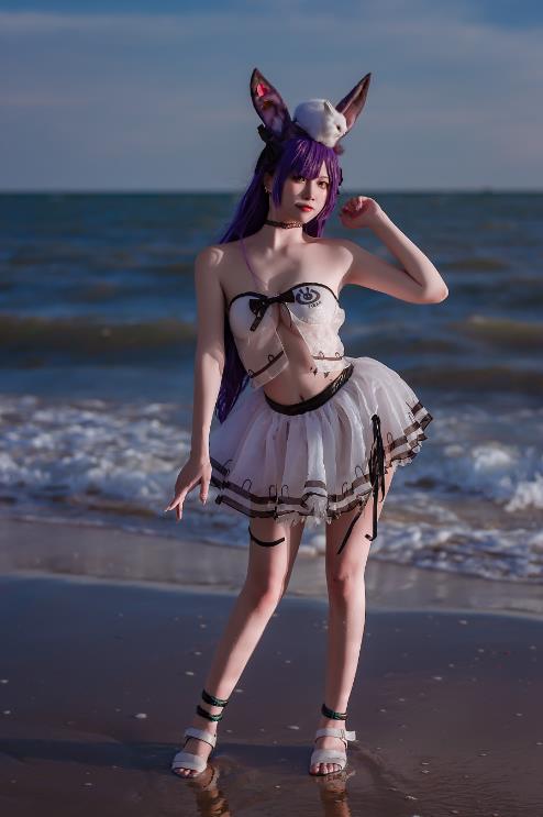 23092914  二佐Nisa - 《泰拉夏日纪事》方舟暗索泳装 29P-356M