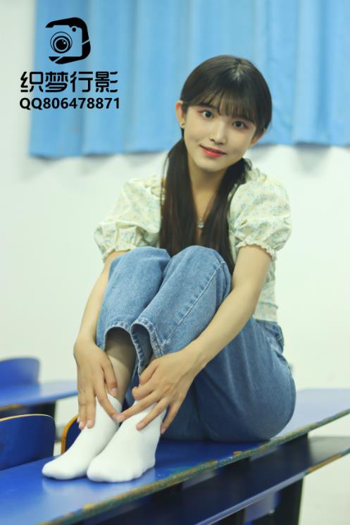 23101706  织梦摄影 - 窈窕淑女 普通版 70P+1V-2.13G