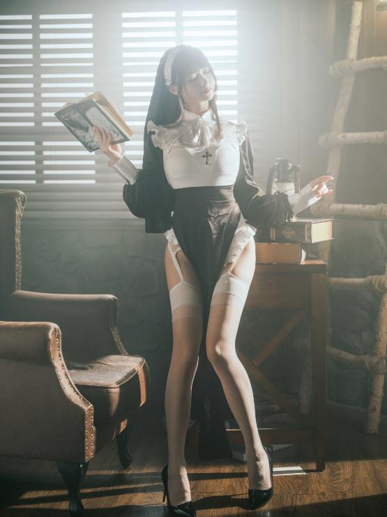 23102418  河豚抚子 10套合集  219P-2.13G