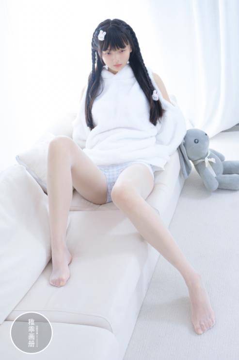 23102408  稚乖画册 赤西夜夜 白丝超短裙双马尾  80P+1V-1.86G