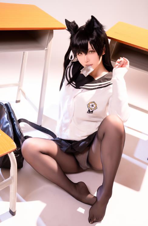 23103018  星之迟迟 - 2023年10月计划A 碧蓝航线-爱宕  50P-301M