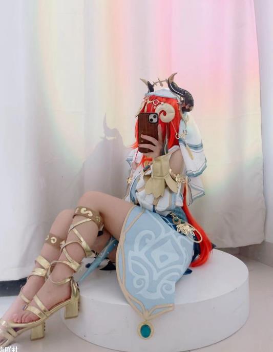 23102805  kitty不吃鱼 - 金主的日常 247P+61V-788M