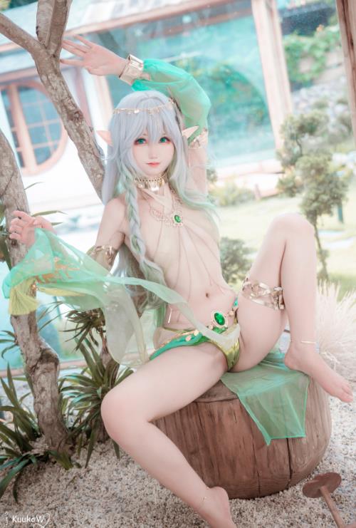 23111012  Kuuko W - Rukkhadevata  35P-225M