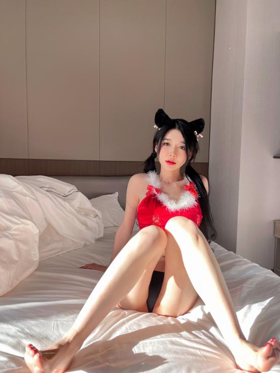 23112402  黎允熙baby - 圣诞  14P+1V-51M