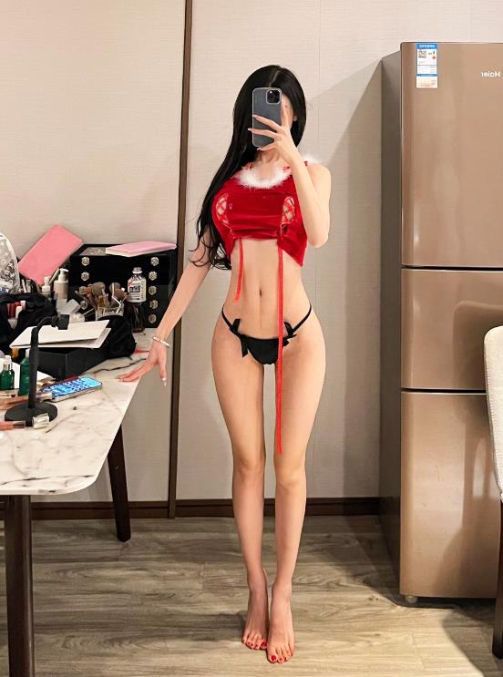 23112402  黎允熙baby - 圣诞  14P+1V-51M