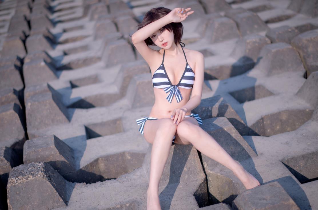 23111817  Shika小鹿鹿 - 加藤惠 泳装  17P-114M