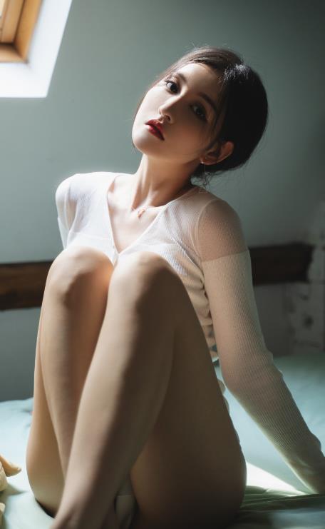 23112406  沈梦瑶 - 天窗激凸  30P-174M