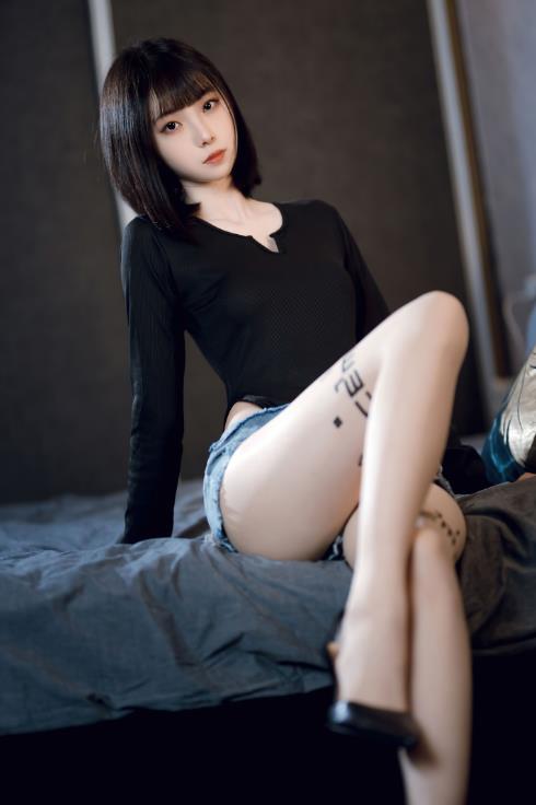 23112813  许岚LAN - 纯欲牛仔短裤2  40P-277M