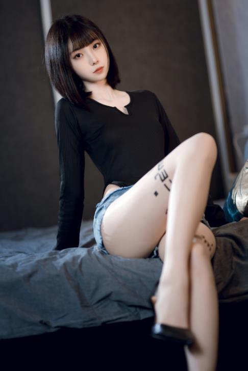 23121712  许岚LAN -  俄罗斯方块  40P-571M