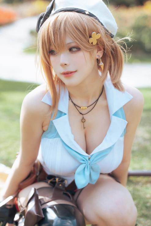 24012309  百合欧皇子 10套合集  176P-1.47G