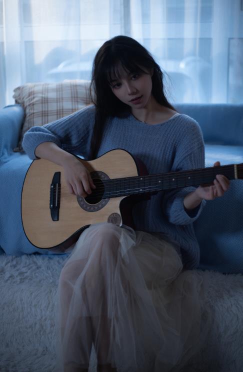 24013103  贰加六 - 悲伤之秋  27P-1.07G