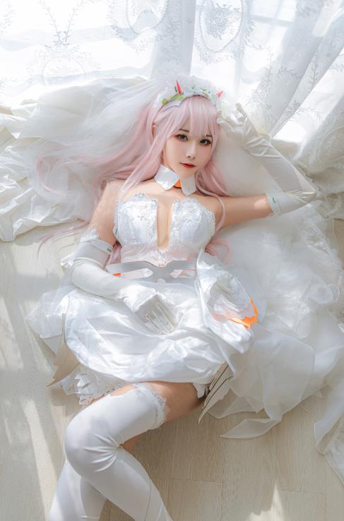 24011404   Momoko葵葵 7套合集  310P-1.98G