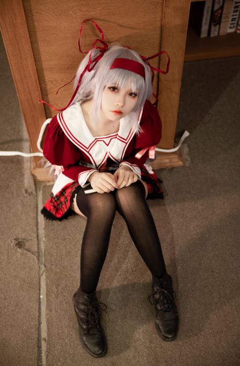 24011402   G44不会受伤 13套合集  328P-3.61G