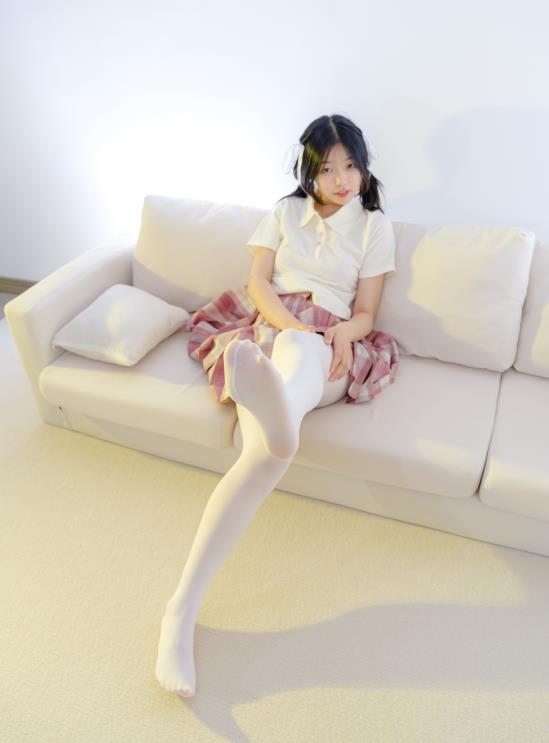 24012102  森萝财团 - 小樱 05E4K   100P+1V-2.01G