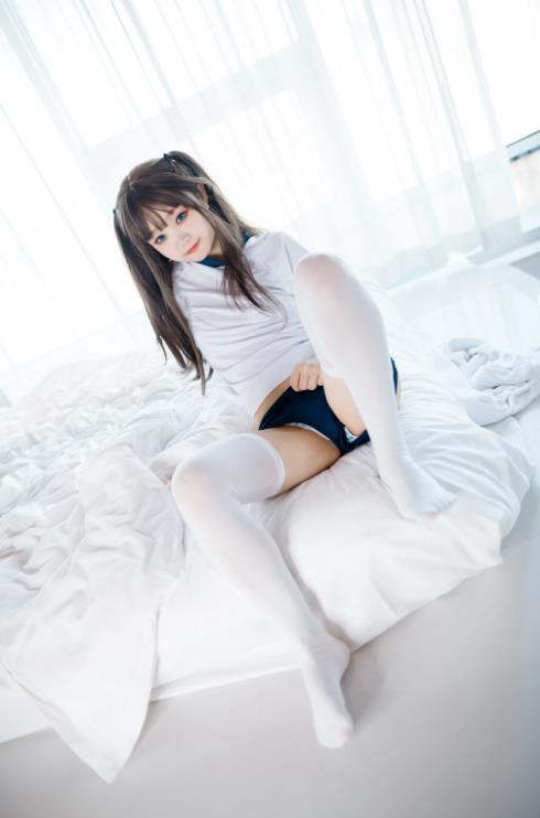 24012810  神沢永莉 - 半双马尾体操服大腿袜   68P-211M