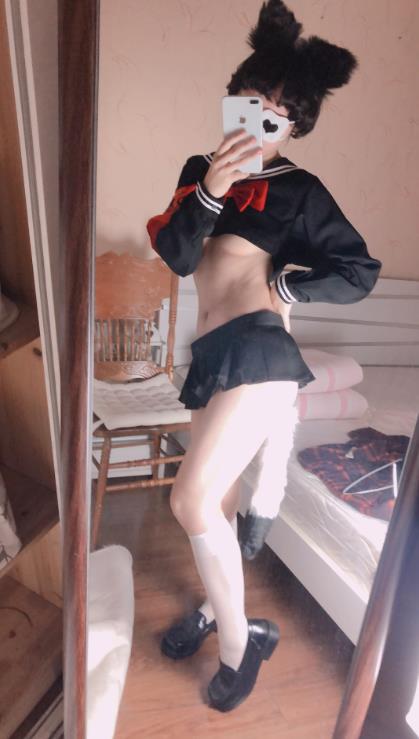 24010706 小结巴 推特合集 870P+32V-4.41G