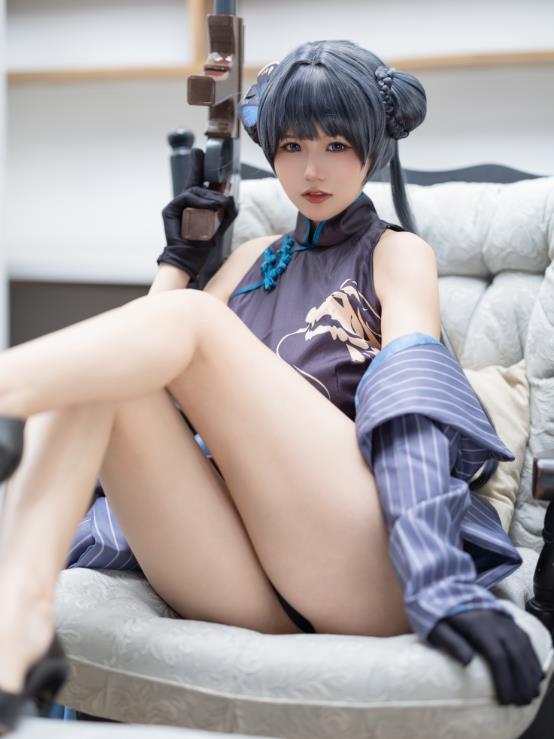 24022704  小仓千代 8套合集  201P-851M