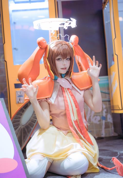 24020609  w百合欧皇子w - 无暗英雄 小呆   20P-128M