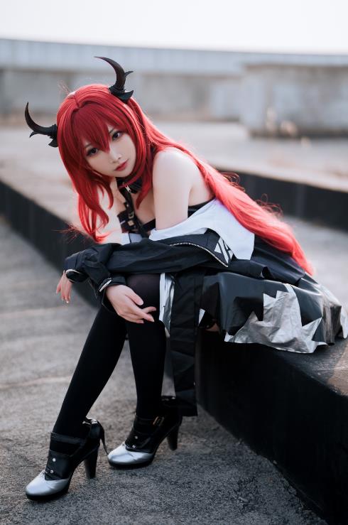 24031002   面饼仙儿 - 史尔特尔  23P-214M