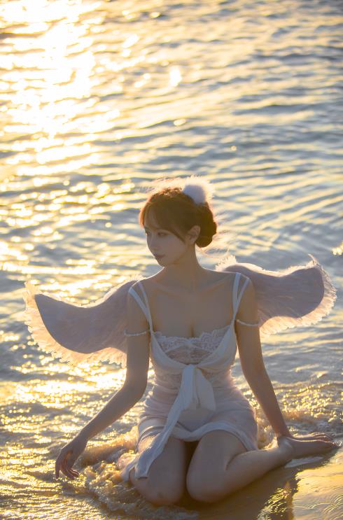 24032606  念雪ww - 海边神明少女  50P-507M