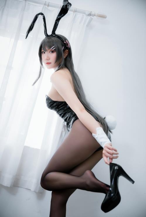 24030705  瓜希酱 - 樱岛麻衣 兔女郎   31P-130M