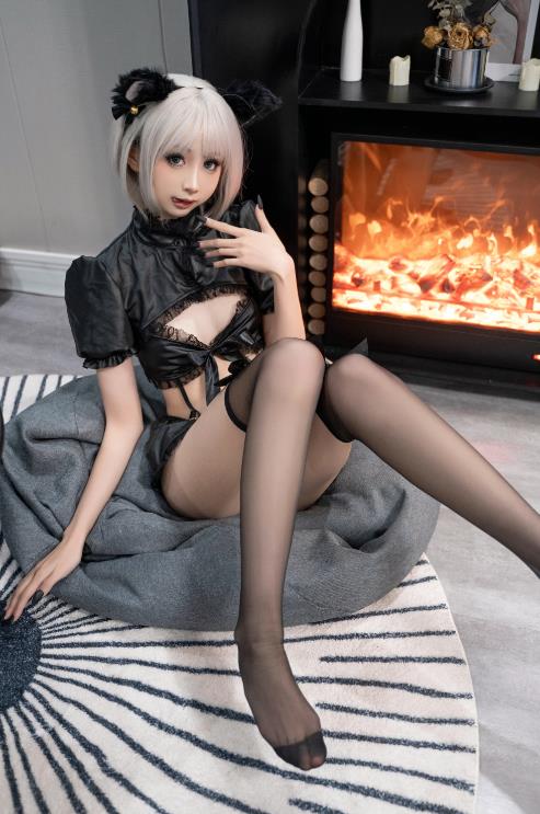 24032216  金鱼kinngyo(花音栗子) - 迷路的黑猫  76P+2V-764M