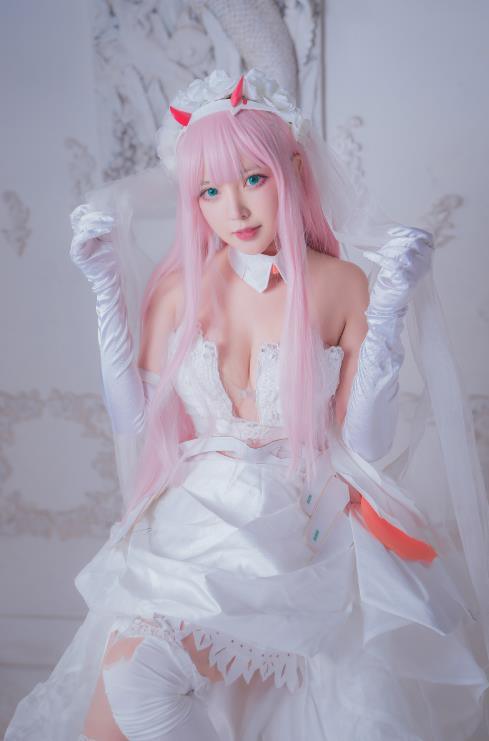 24042402  妍子坚不可摧 - 花嫁  18P-75M