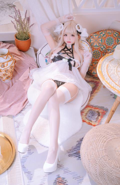 24042711  日奈娇 - 白小绵羊 70P-407M