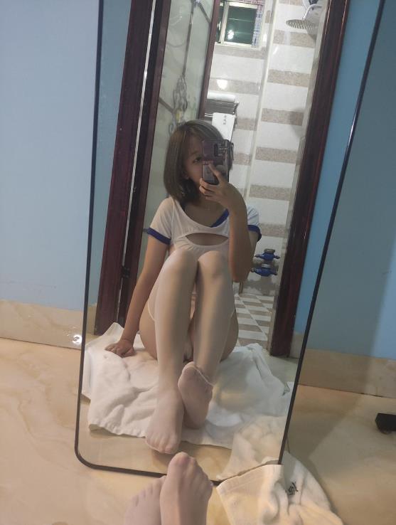 24041701  Jules 推特合集  1114P+35V-102M