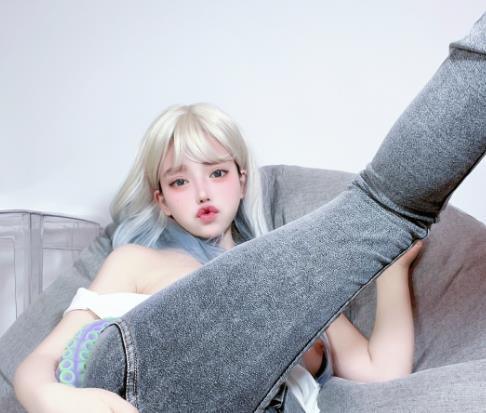 24042912   欲梦 - 牛仔裤女神 16P+5V-385M