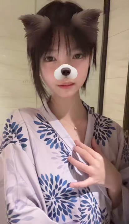 24042907  哦U VIP私拍  48P+43V-597M