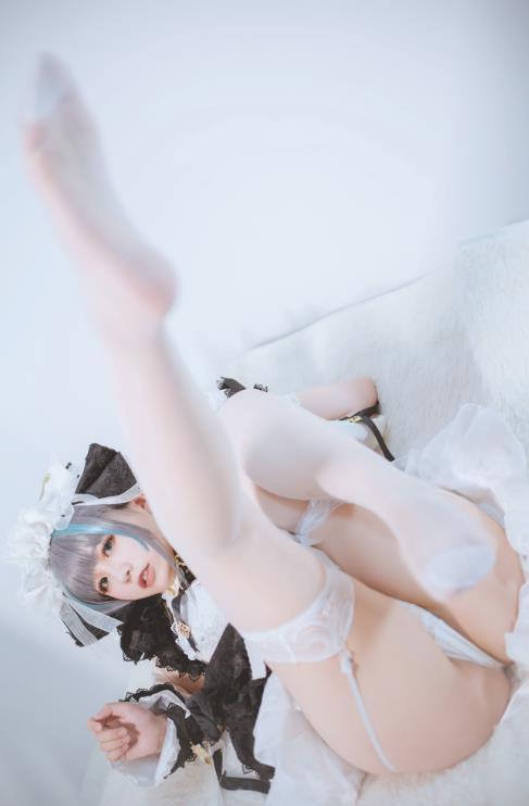 24053109   阿半今天很开心 16套合集  447P-2.05G