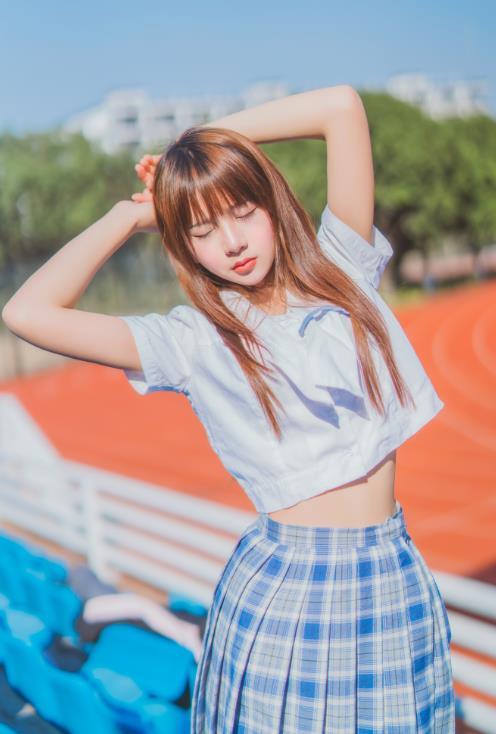 24053104  秋山AkI 7套合集  221P-2.22G