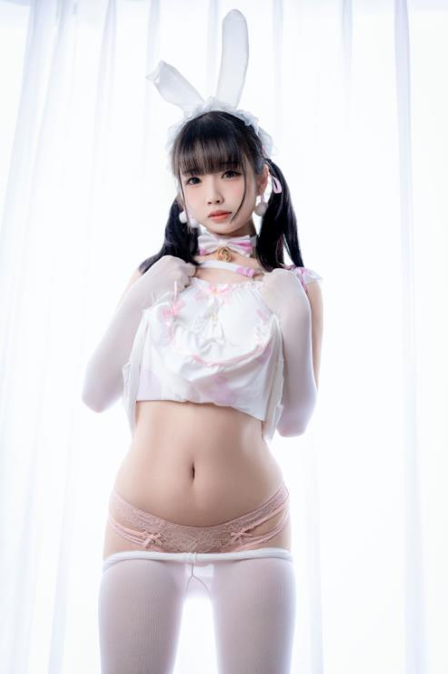 24051903  十万珍吱伏特 - 白桃乌龙奶茶  95P-149M