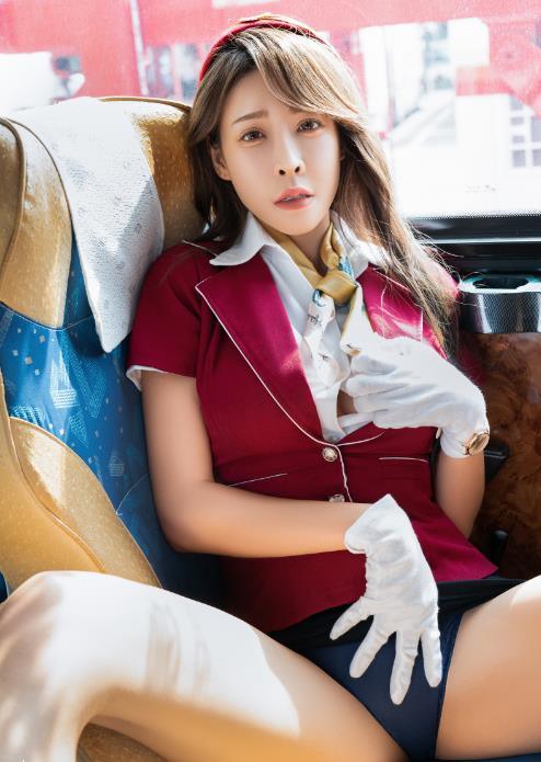 24051219   princessdolly - 欲望观光巴士  12P+3V-1.44G