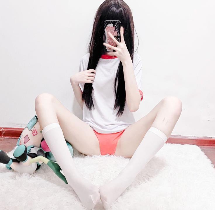 24051517  呆呆兽 定制合集 132P+37V-702M