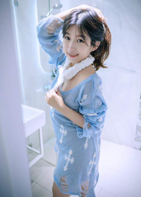 24061210   mini肉包 - 映入眼簾 130P+1V-1.53G