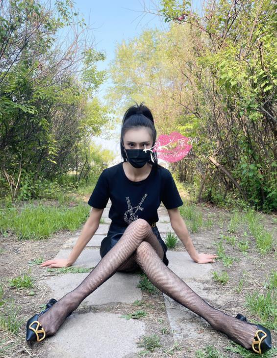 24060206  丝袜模特Kiki 小合集  95P+8V-4.18G