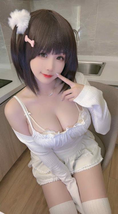 24072106  miko酱 - 24年04月 订阅合集 142P-157M