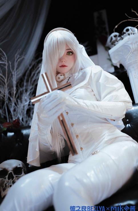 24080308  miko酱 - 黑白修女 35P-122M