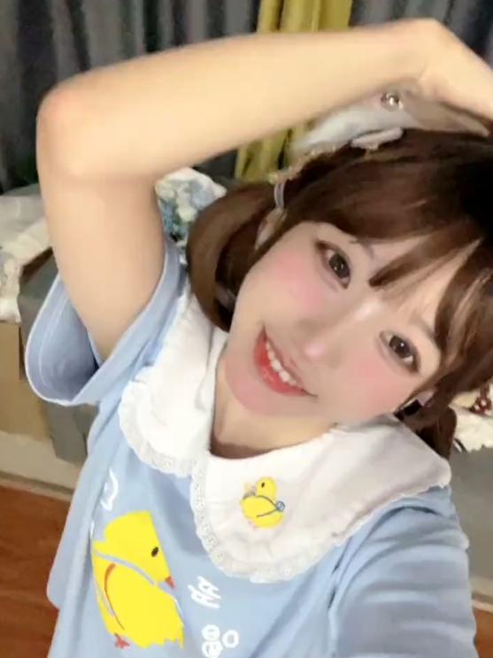 24080918  香蕉不呐呐 - VIP订阅资源合集  44V-2.5G