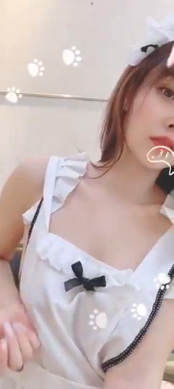 24081102   璐璐 - 定制居家自拍  18V-1.03G