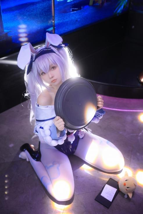 24082902   G44不会受伤 - 拉菲兔女郎  27P-371M