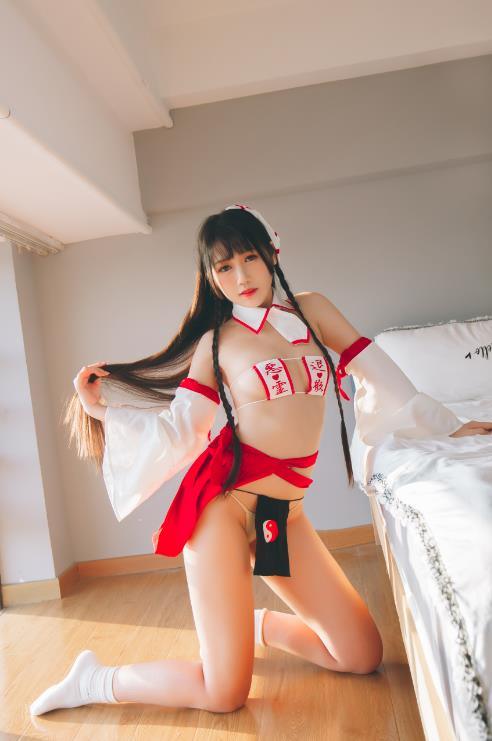 24092612 不呆猫 39套合集 1617P+49V-17.3G